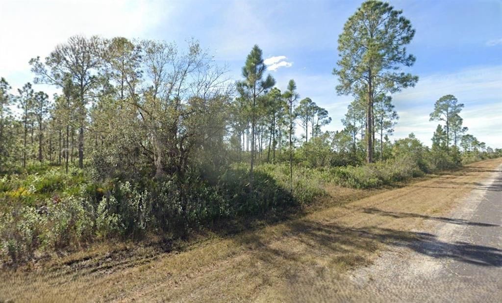 En Venta: $23,000 (0.50 acres)