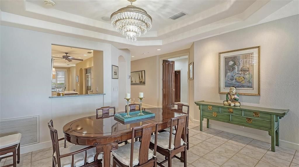 En Venta: $1,475,000 (3 camas, 2 baños, 2255 Pies cuadrados)