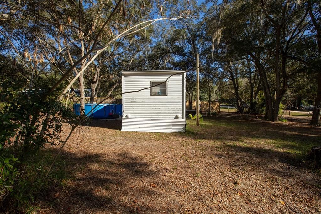 For Sale: $60,000 (2 beds, 1 baths, 490 Square Feet)