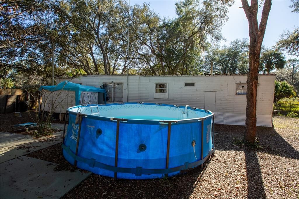 For Sale: $60,000 (2 beds, 1 baths, 490 Square Feet)