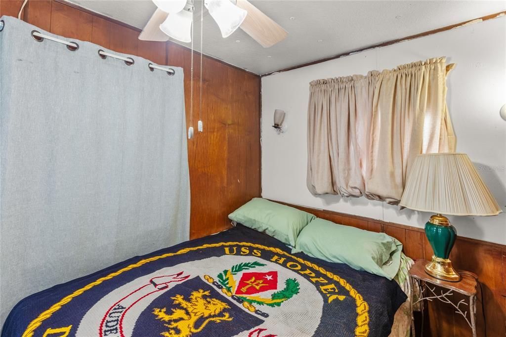 For Sale: $60,000 (2 beds, 1 baths, 490 Square Feet)