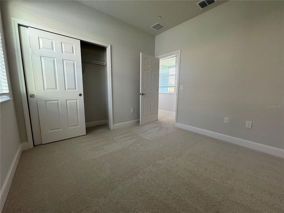 For Rent: $2,250 (3 beds, 2 baths, 2003 Square Feet)