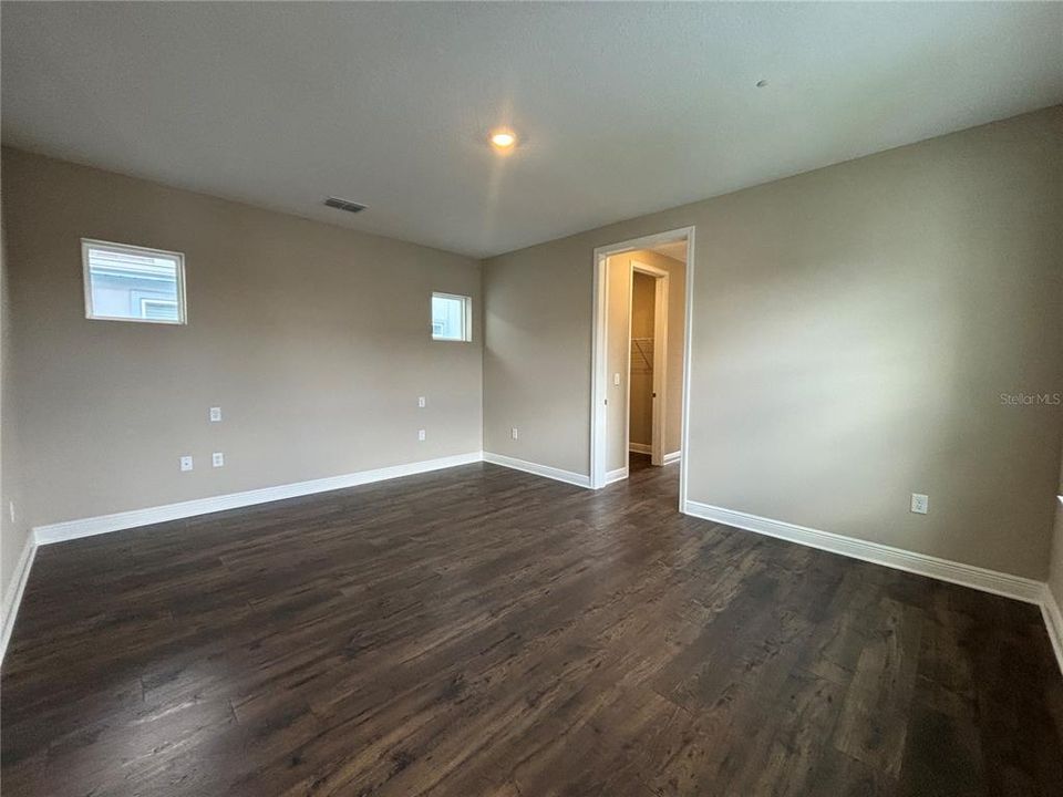 For Rent: $4,499 (4 beds, 3 baths, 2900 Square Feet)