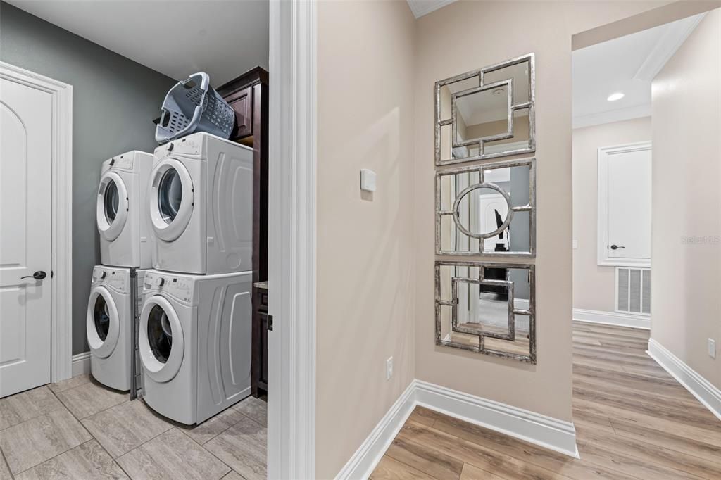 待售: $4,499,000 (14 贝兹, 15 浴室, 11719 平方英尺)