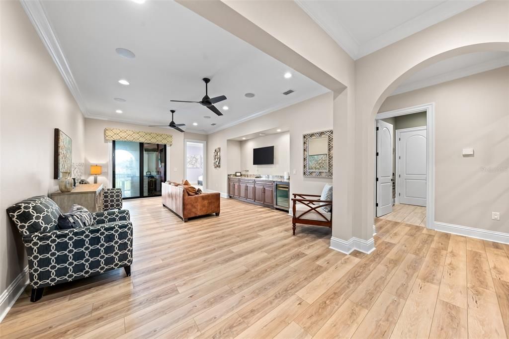 待售: $4,499,000 (14 贝兹, 15 浴室, 11719 平方英尺)