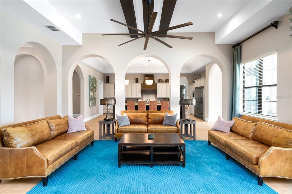 待售: $4,499,000 (14 贝兹, 15 浴室, 11719 平方英尺)