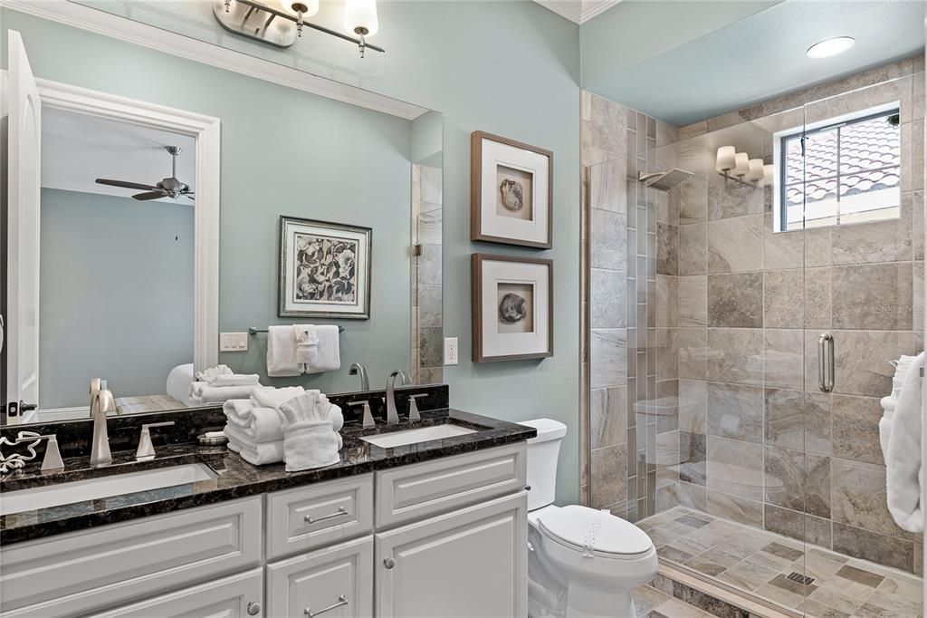 待售: $4,499,000 (14 贝兹, 15 浴室, 11719 平方英尺)