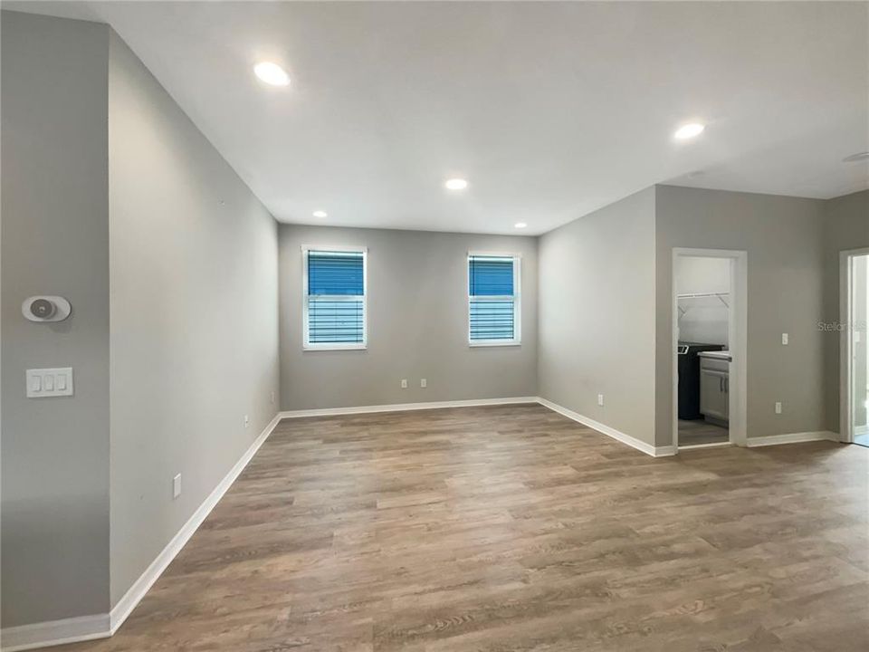 For Sale: $446,000 (3 beds, 2 baths, 2460 Square Feet)