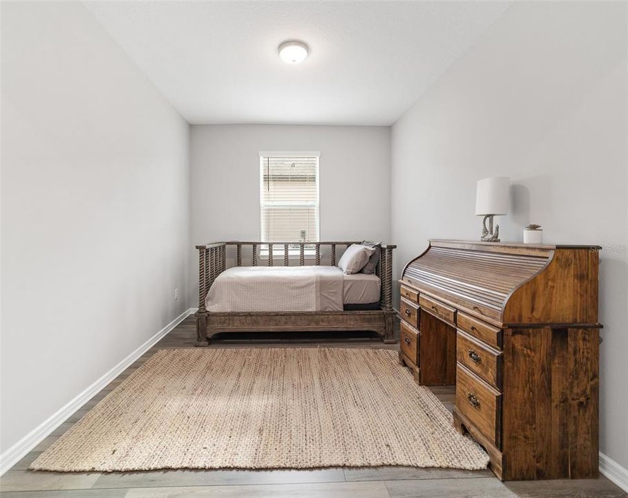 For Sale: $455,000 (2 beds, 2 baths, 1925 Square Feet)