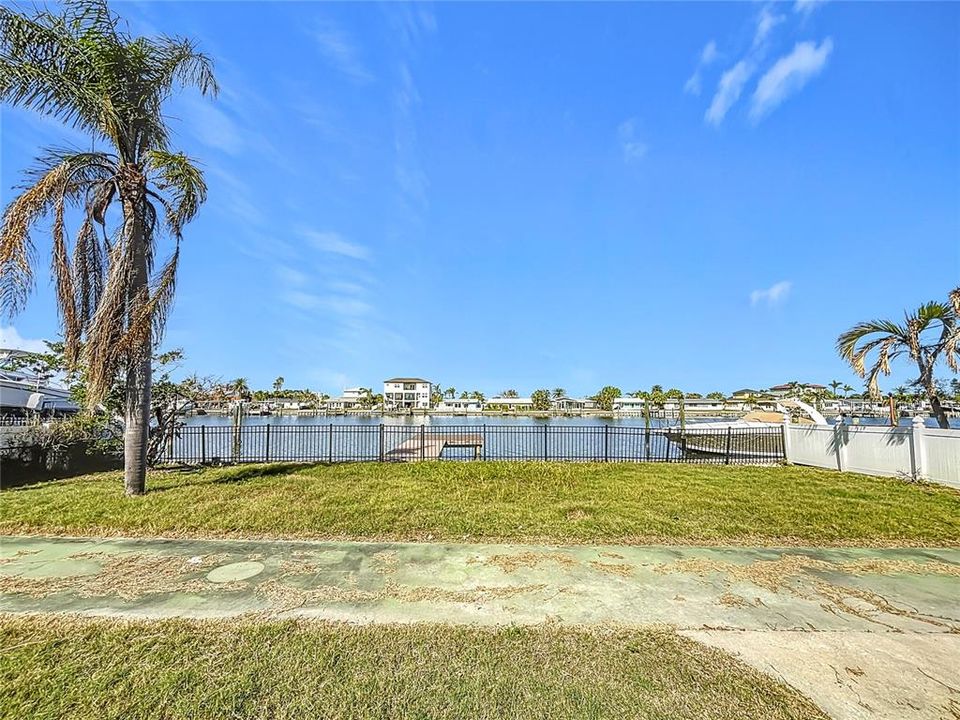 For Sale: $799,000 (3 beds, 2 baths, 1471 Square Feet)