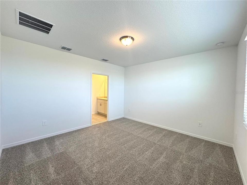 For Rent: $1,699 (3 beds, 2 baths, 1483 Square Feet)