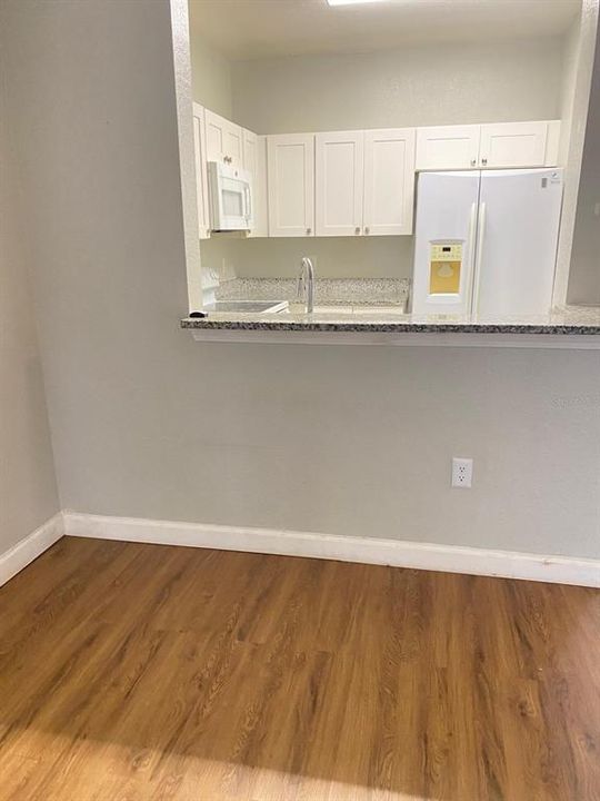 For Rent: $1,850 (2 beds, 2 baths, 1014 Square Feet)