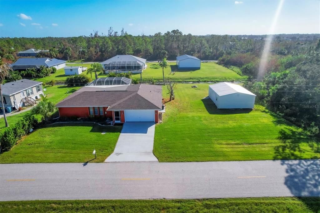 For Rent: $3,900 (3 beds, 2 baths, 1554 Square Feet)