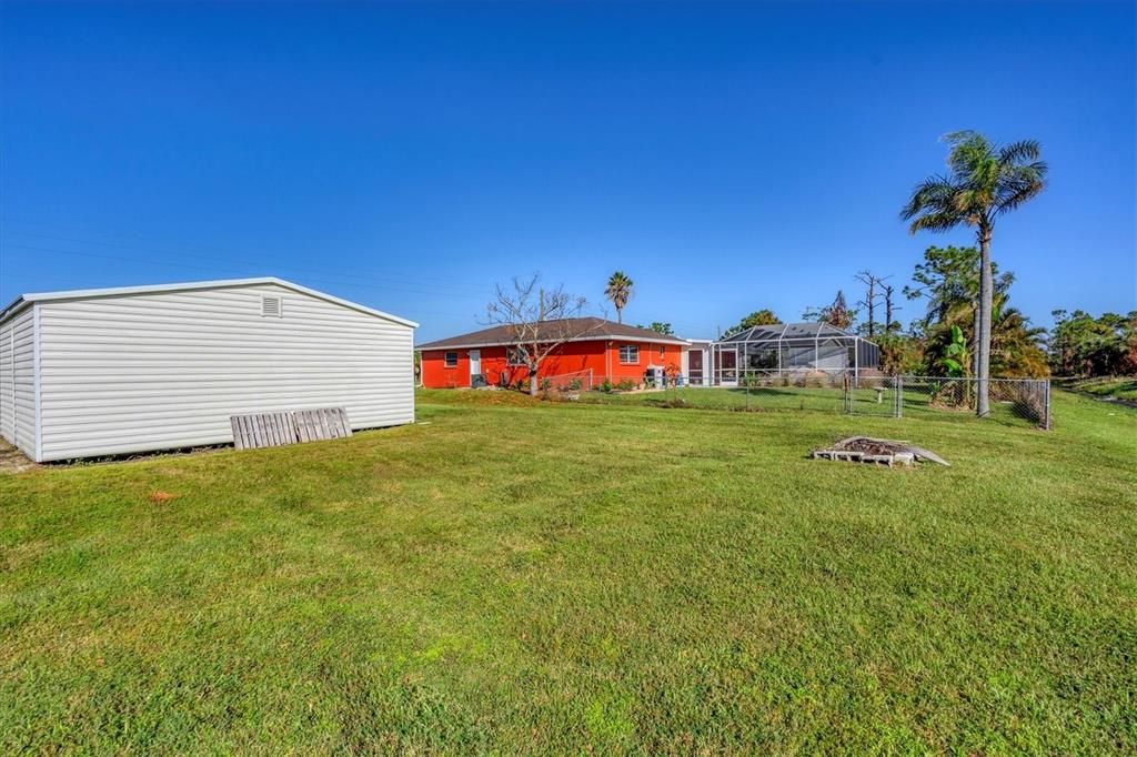 For Rent: $3,900 (3 beds, 2 baths, 1554 Square Feet)