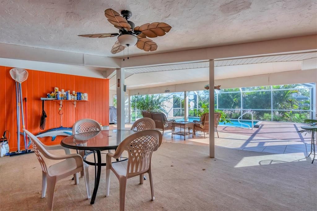 For Rent: $3,900 (3 beds, 2 baths, 1554 Square Feet)