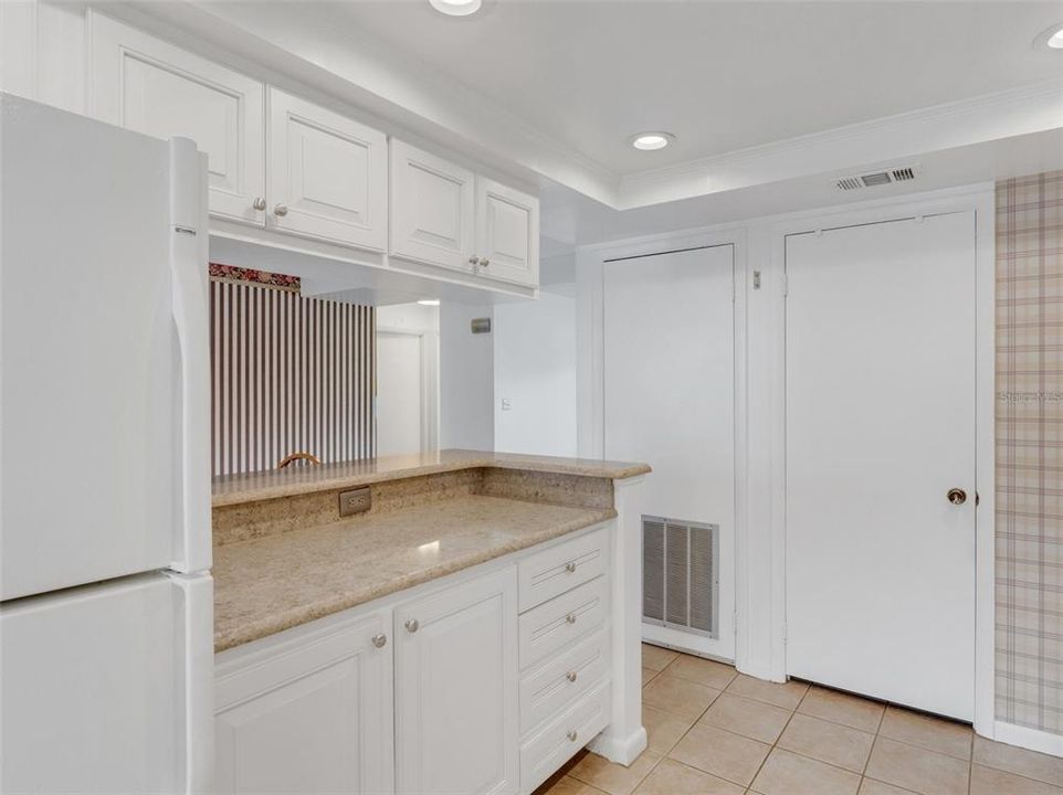 Upgraded White kitchen with granite counter top