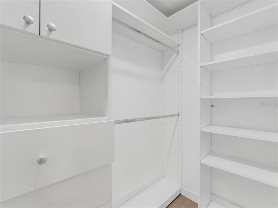 Walk-in closet with custom closet design