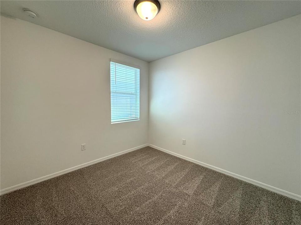 For Rent: $1,699 (3 beds, 2 baths, 1500 Square Feet)