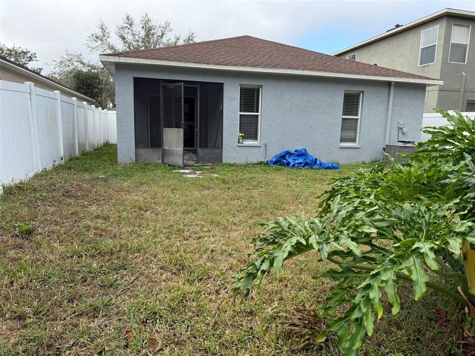 For Sale: $399,000 (3 beds, 2 baths, 1397 Square Feet)