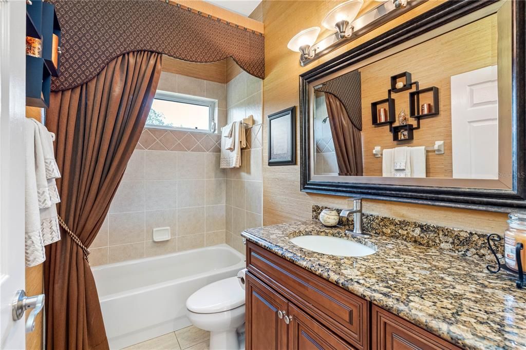 For Sale: $1,049,000 (4 beds, 4 baths, 4021 Square Feet)