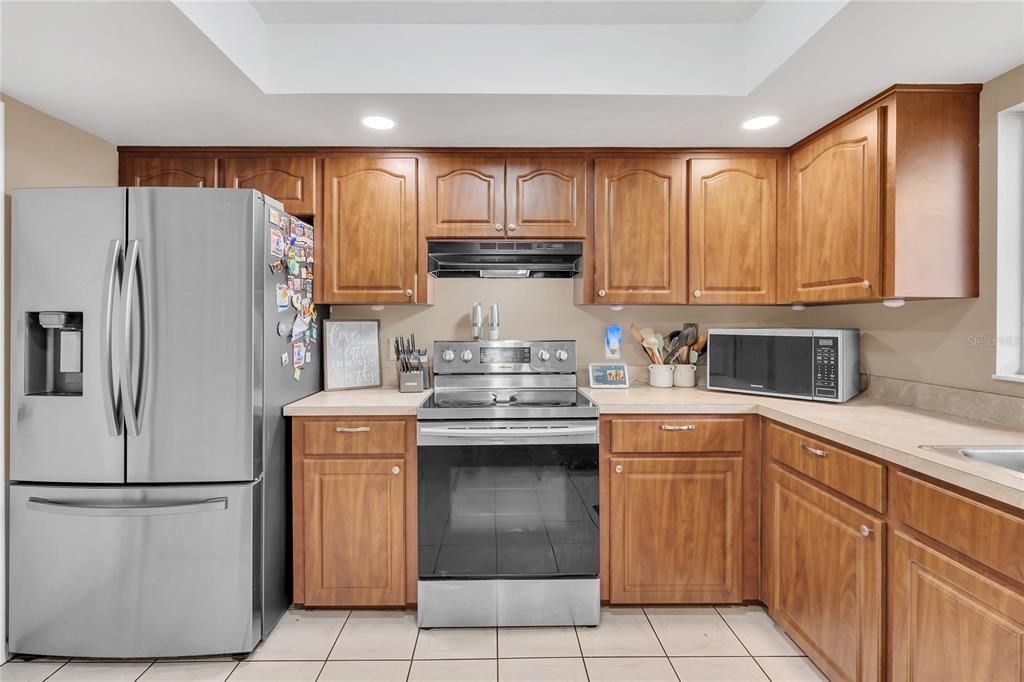 For Sale: $425,000 (4 beds, 2 baths, 1863 Square Feet)