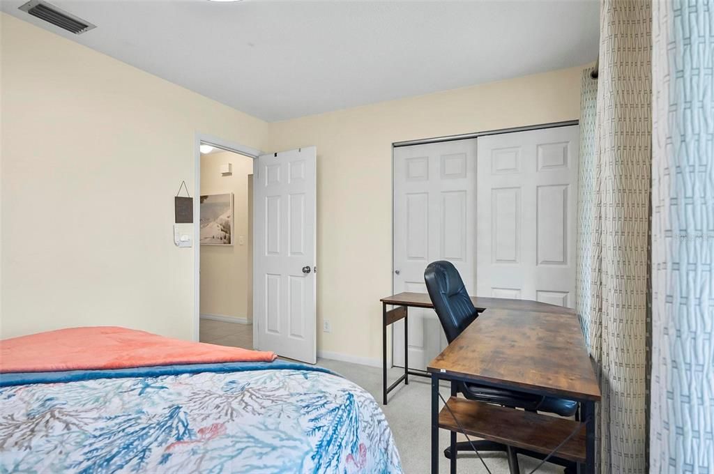 For Sale: $374,500 (2 beds, 2 baths, 1226 Square Feet)