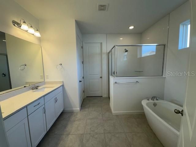 For Rent: $2,995 (3 beds, 2 baths, 1771 Square Feet)