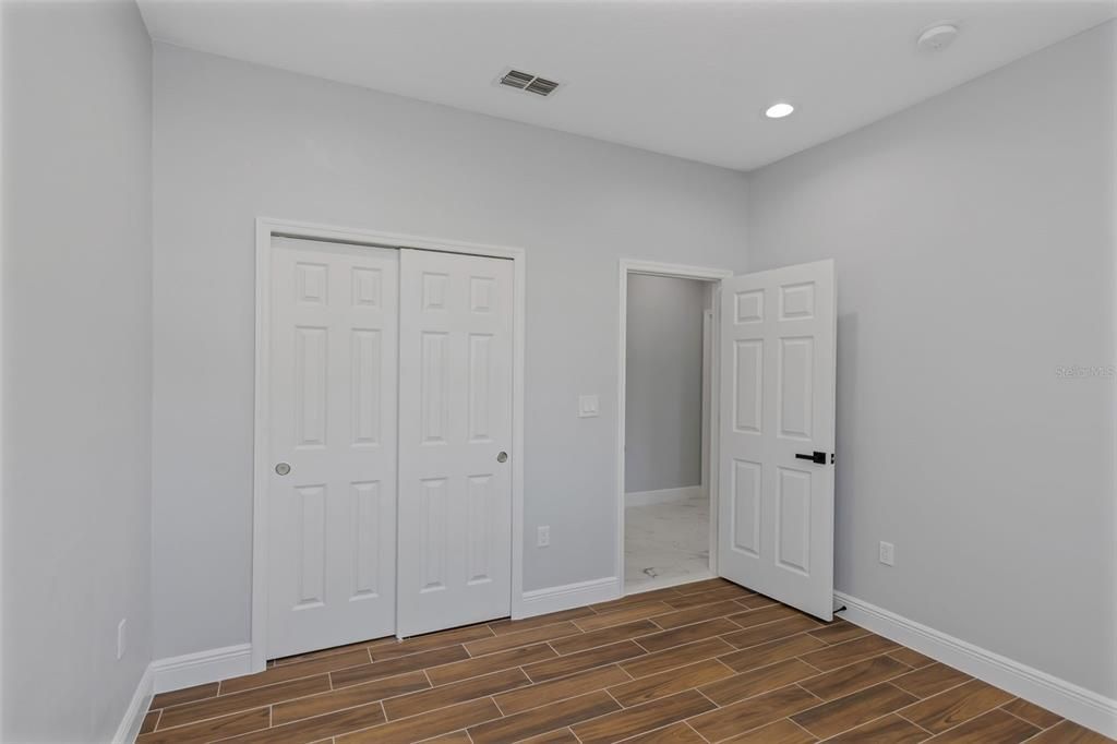 For Sale: $549,500 (3 beds, 2 baths, 1623 Square Feet)