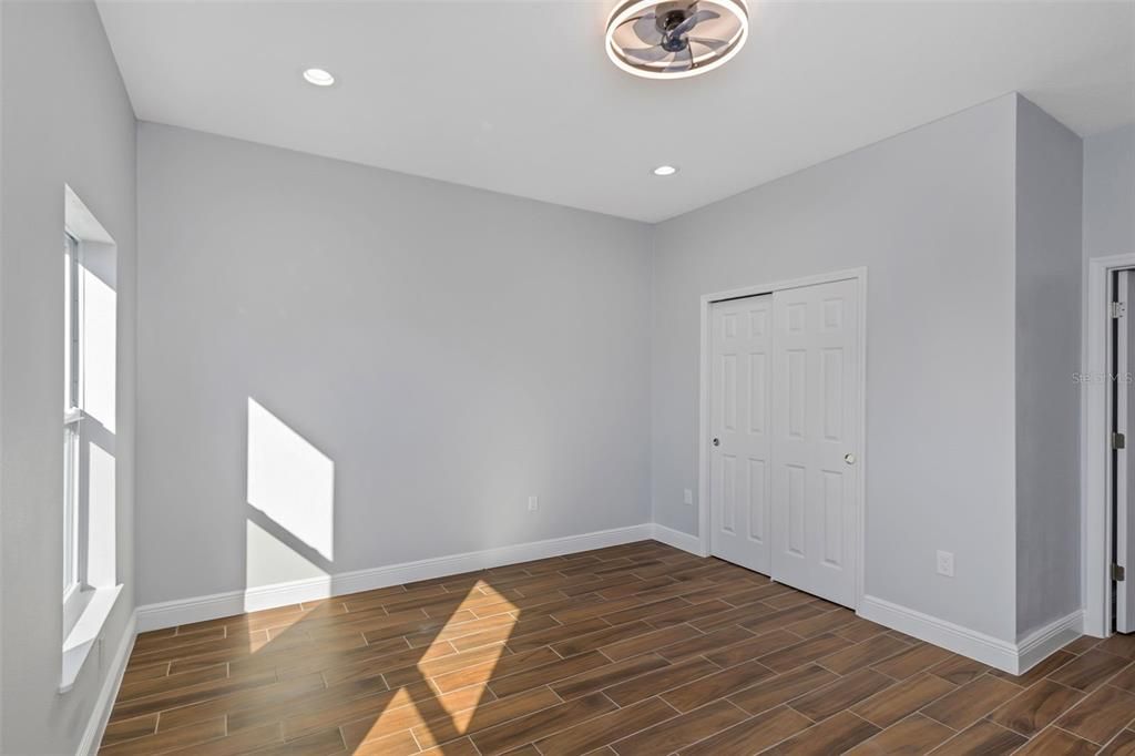 For Sale: $549,500 (3 beds, 2 baths, 1623 Square Feet)