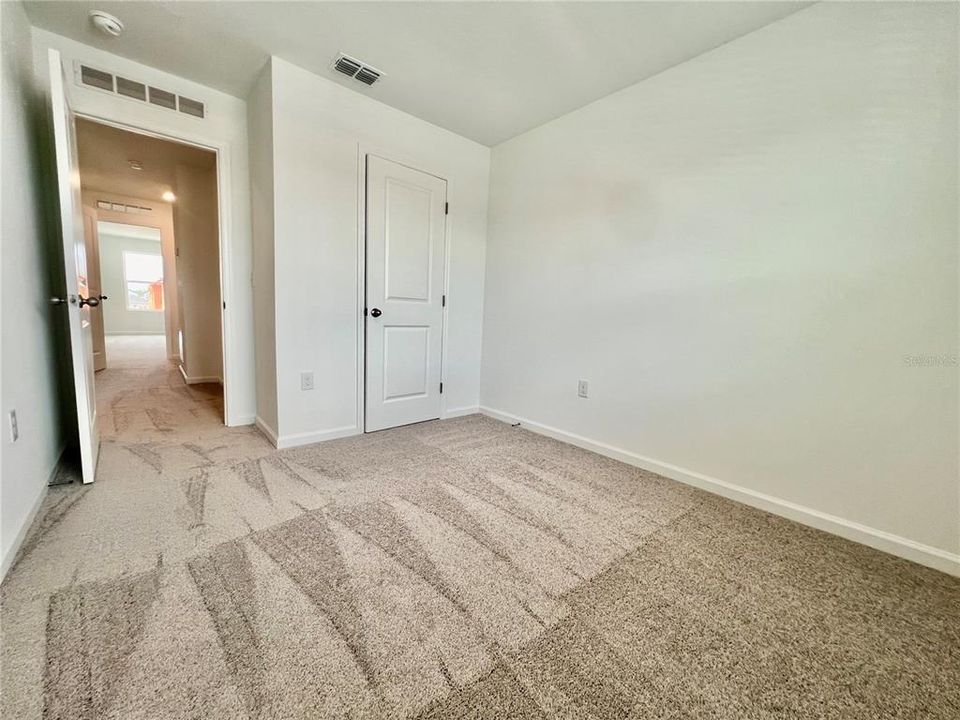 For Rent: $2,200 (3 beds, 2 baths, 1600 Square Feet)