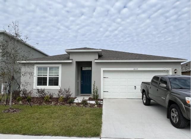 Recently Sold: $318,990 (4 beds, 2 baths, 1828 Square Feet)