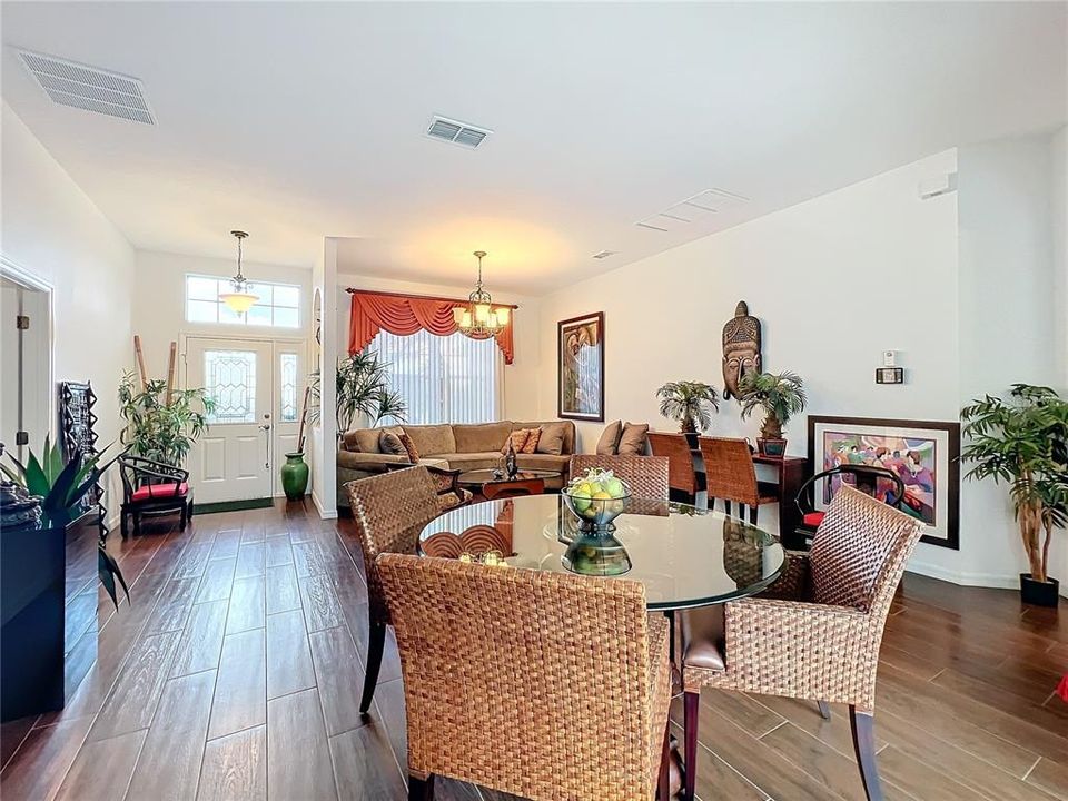 For Sale: $479,000 (2 beds, 2 baths, 2388 Square Feet)