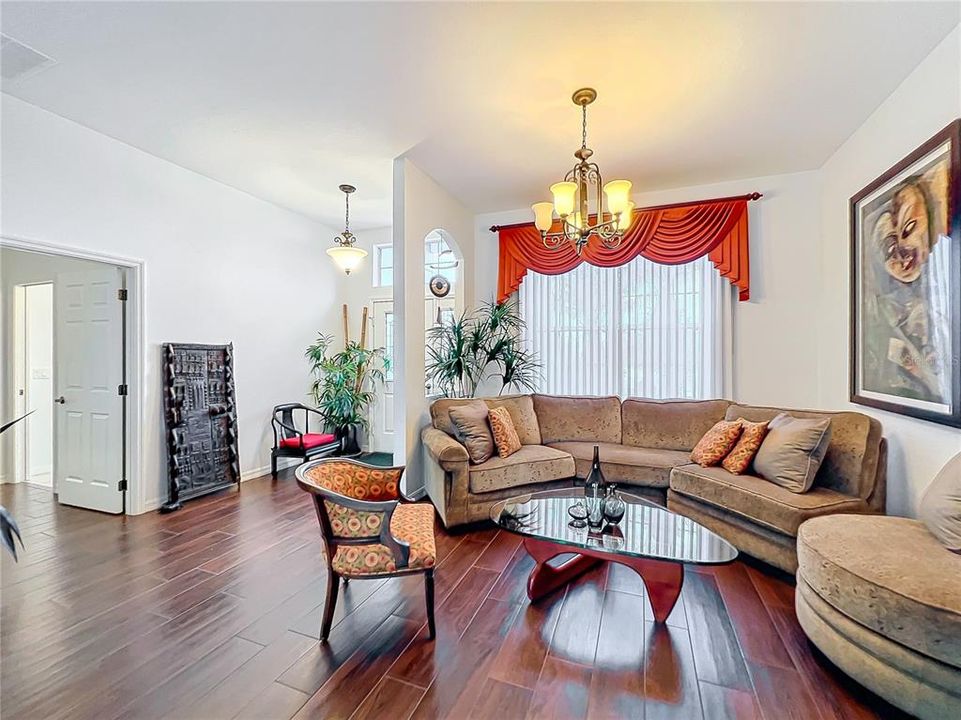 For Sale: $479,000 (2 beds, 2 baths, 2388 Square Feet)