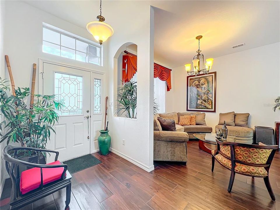 For Sale: $479,000 (2 beds, 2 baths, 2388 Square Feet)