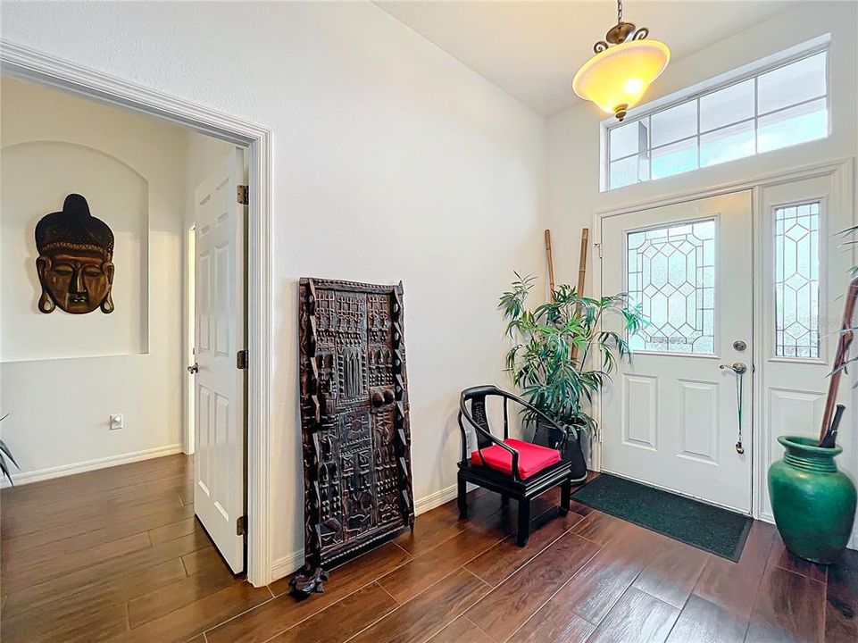 For Sale: $479,000 (2 beds, 2 baths, 2388 Square Feet)