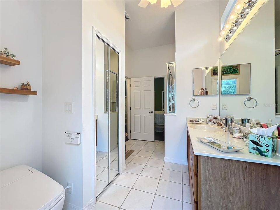 For Sale: $479,000 (2 beds, 2 baths, 2388 Square Feet)