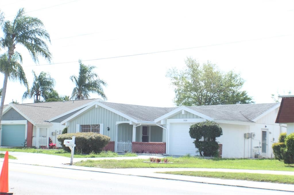 For Sale: $320,000 (3 beds, 2 baths, 1518 Square Feet)