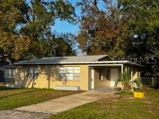 For Rent: $1,600 (2 beds, 1 baths, 784 Square Feet)