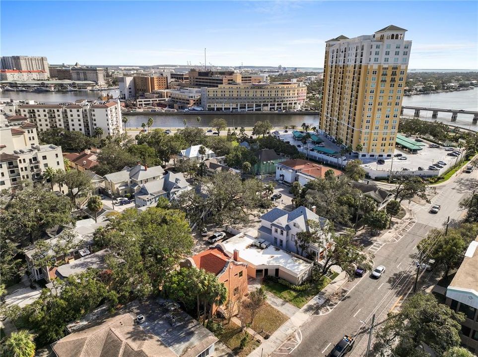 For Sale: $899,000 (4 beds, 2 baths, 2166 Square Feet)