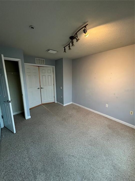 For Rent: $2,000 (2 beds, 2 baths, 1771 Square Feet)