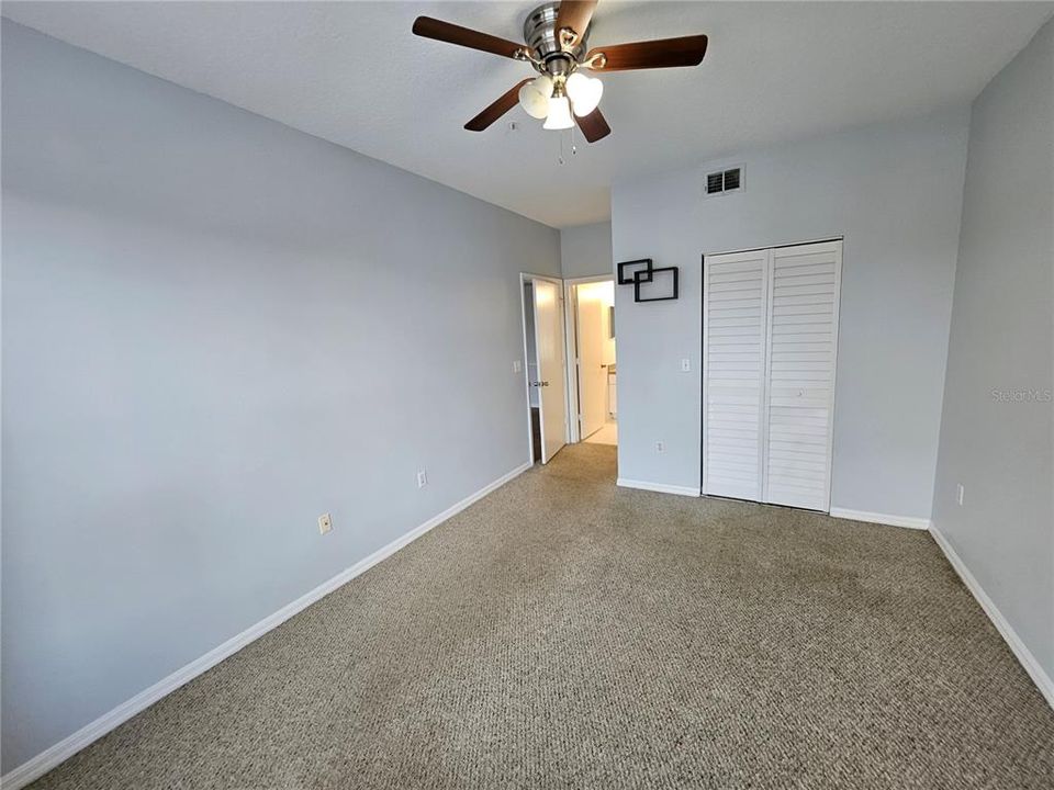 For Rent: $1,650 (2 beds, 2 baths, 1073 Square Feet)