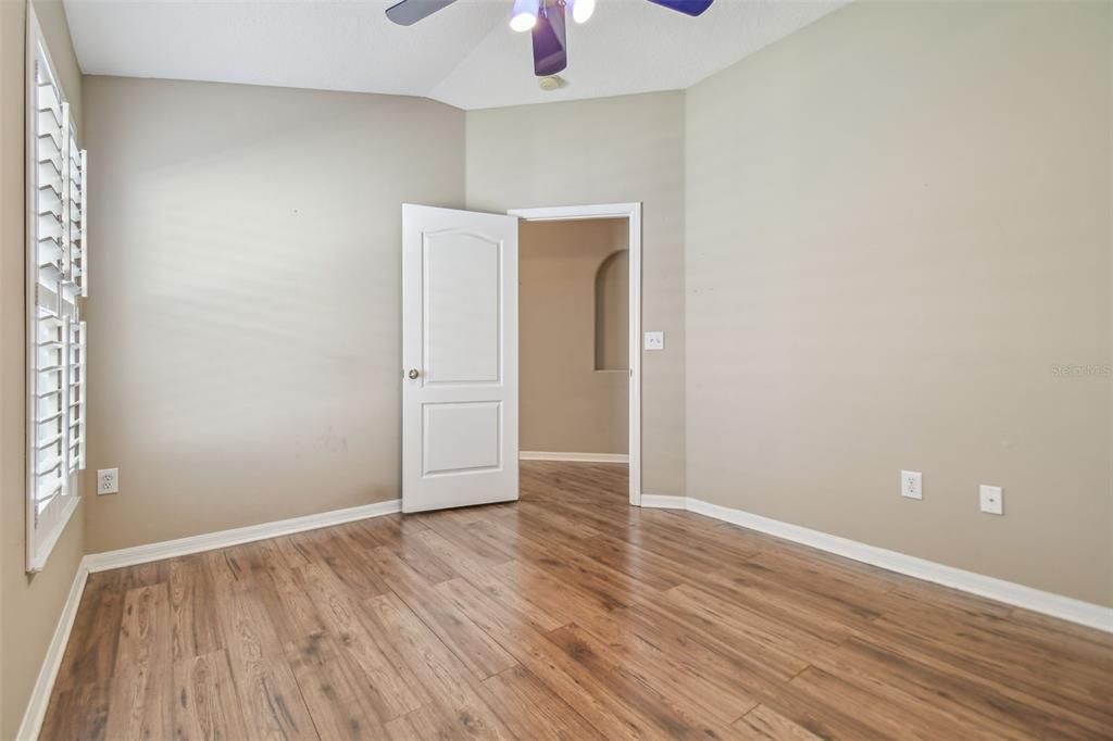 For Sale: $359,000 (3 beds, 2 baths, 1620 Square Feet)