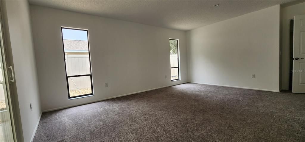 For Rent: $3,500 (3 beds, 2 baths, 1752 Square Feet)