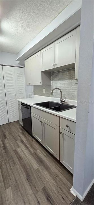 For Rent: $1,695 (2 beds, 2 baths, 1002 Square Feet)