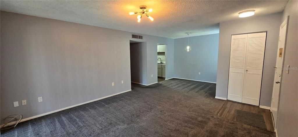 For Rent: $1,695 (2 beds, 2 baths, 1002 Square Feet)