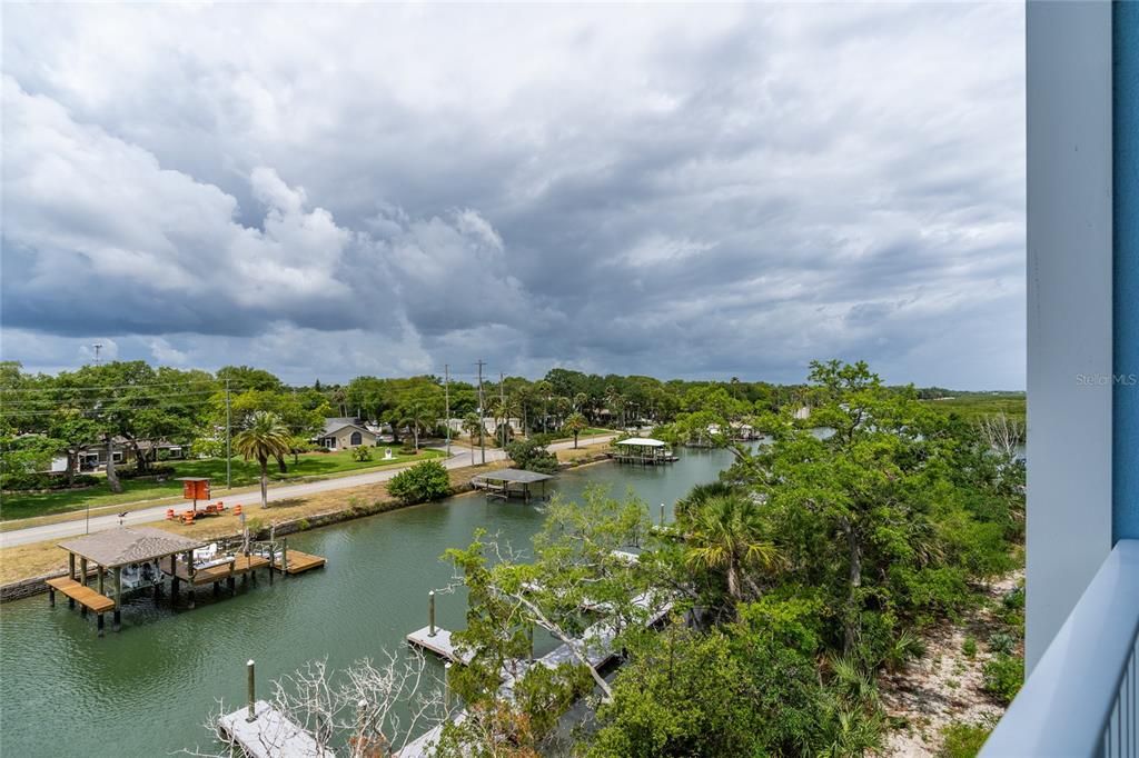 For Sale: $675,000 (3 beds, 2 baths, 1773 Square Feet)