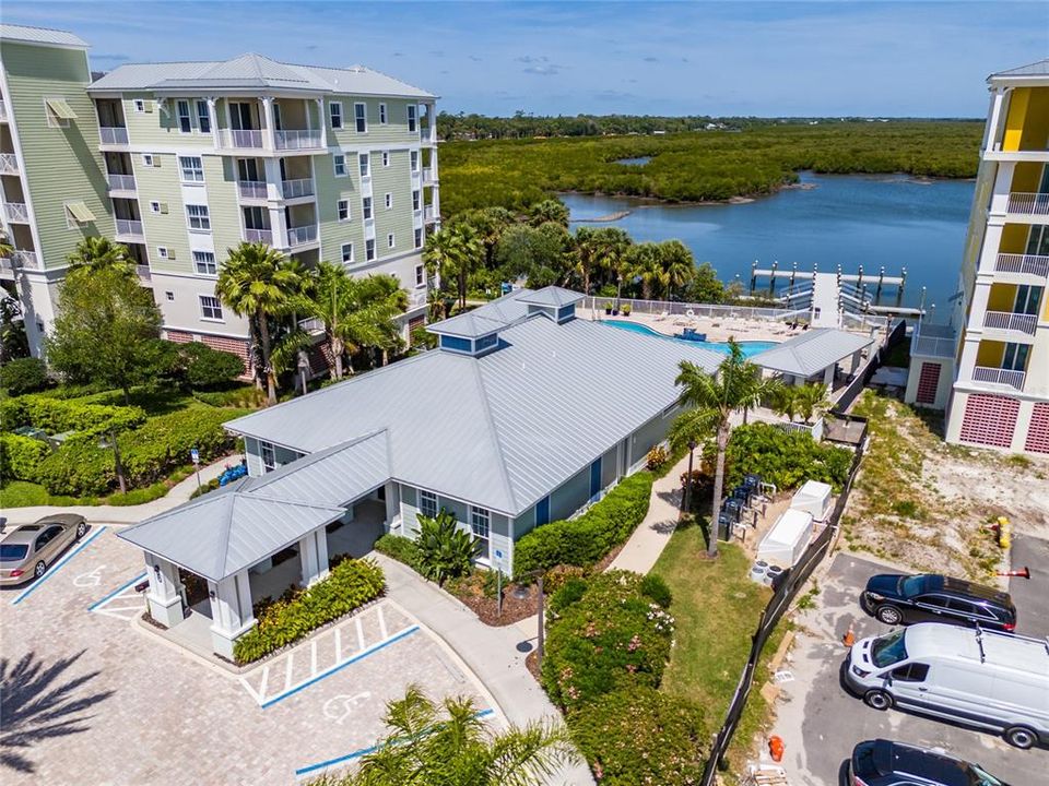 For Sale: $675,000 (3 beds, 2 baths, 1773 Square Feet)