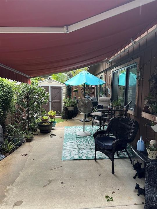 retractable awning on patio