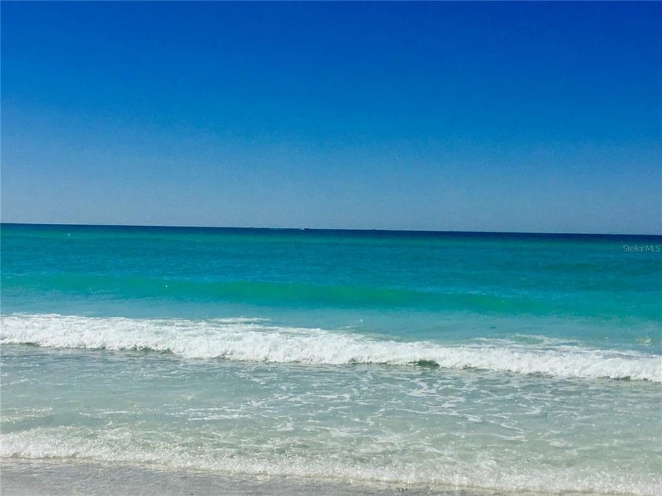 На продажу: $150,000 (2 спален, 1 ванн, 684 Квадратных фут)