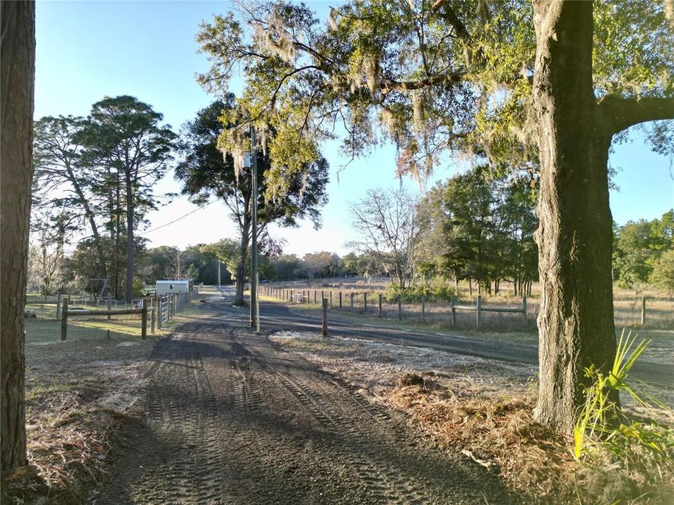 En Venta: $274,900 (4.96 acres)